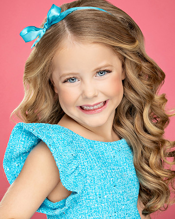 8x10 027scarlett25 finalrev