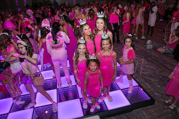 074silentdisco25