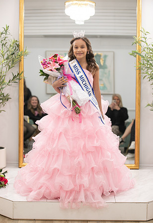 34MMVcrowning25