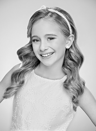 092lainey25 finalbw