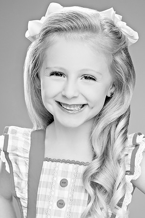 4x6 134chloe26 finalbw
