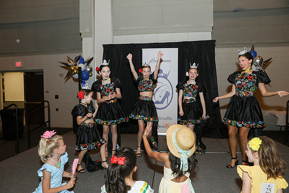 081fiesta la26