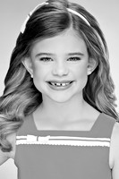 4x6 153skyla25 final2bw