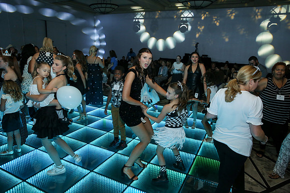 0163bwparty26
