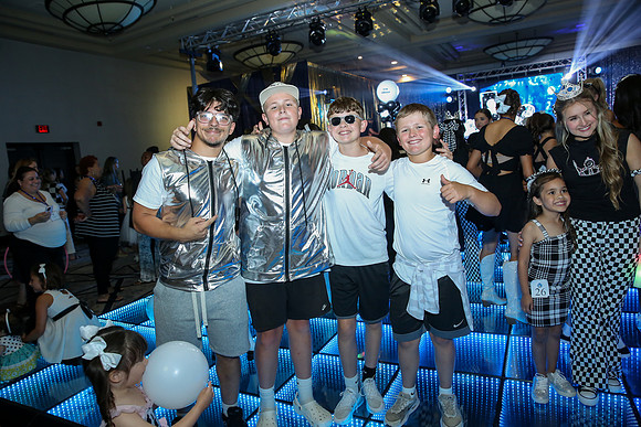 0143bwparty26