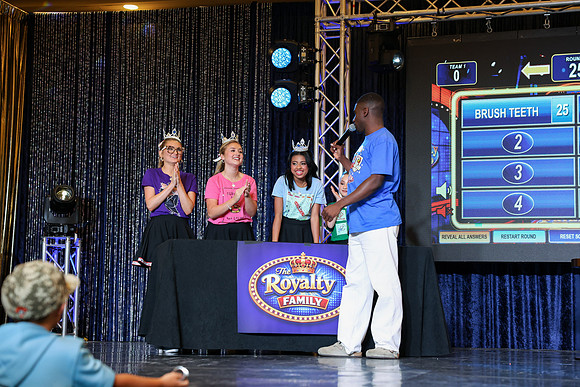 0225gamenight26