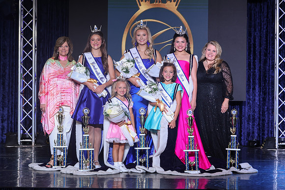 8x12 0141txfinalsformals26 winners and directors