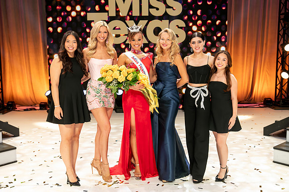 313misscrowning final