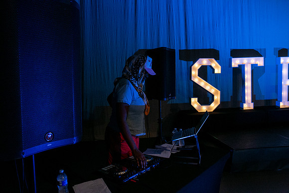 063STRUT24