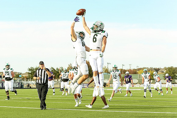 Southlake Carrolll Football vs Keller Timber-Creek  1a