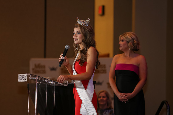 289coronation25
