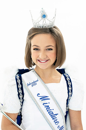 011bryn royalty24 final